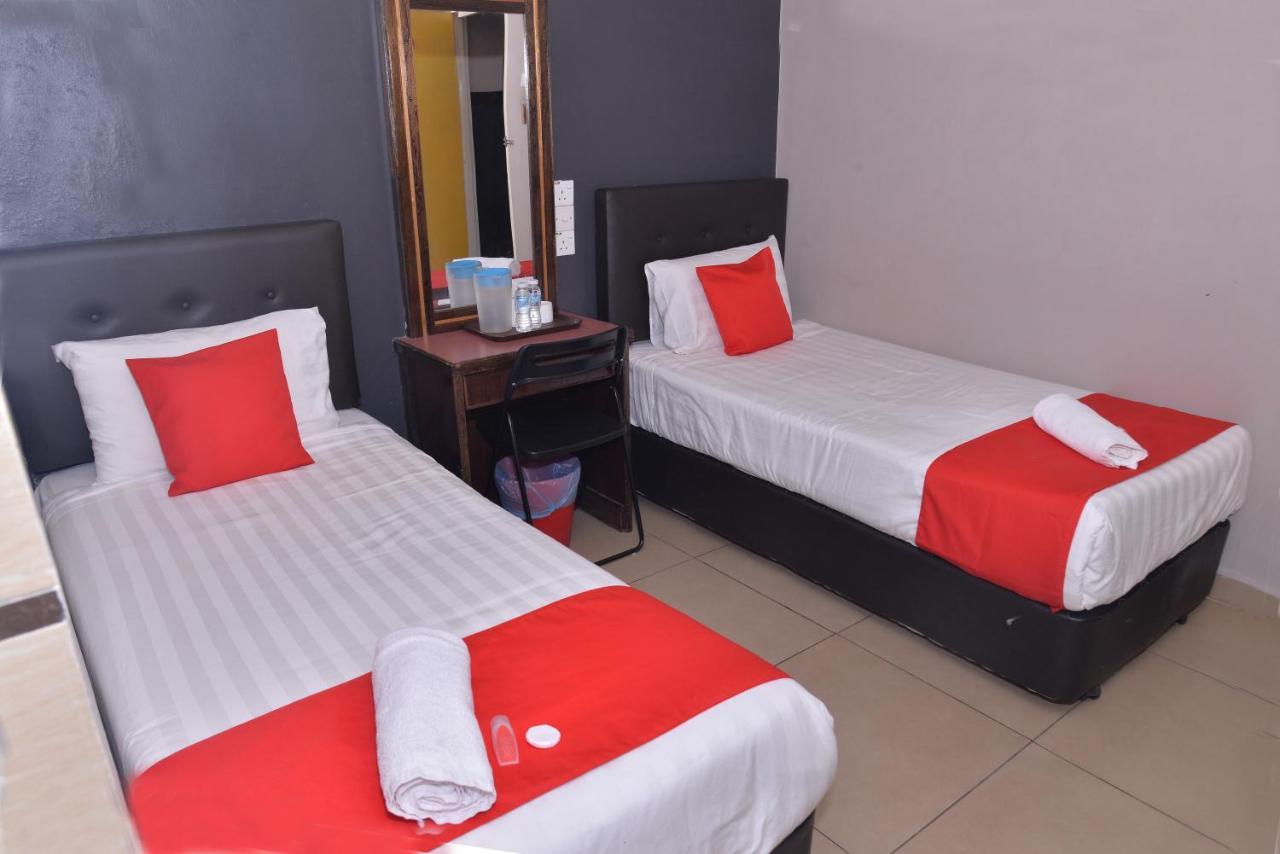 Nice Stay Hotel Raub Eksteriør billede