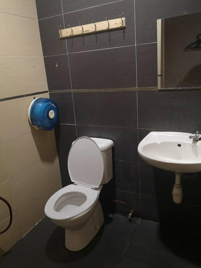 Nice Stay Hotel Raub Eksteriør billede